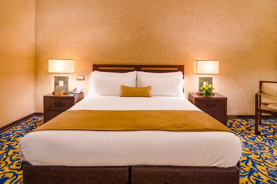 Alibaba https://cdn.alibaba.ir/ostorage/hotel-accommodation-images/68775dfcac13a7ed0d85596c_دبل ساده و رو به بلوار.webp